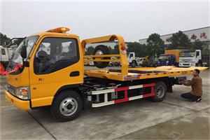 秀山哪里有拖车服务